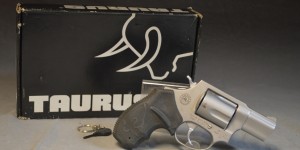 Taurus 85 Stainless.38 Revolver