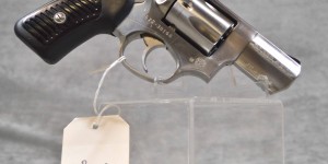 RugerSP-101 Stainless .38 very nice  