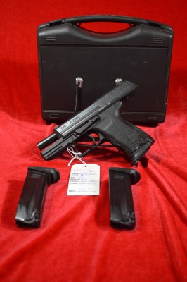 H & K P2000 Bundle .40cal 
